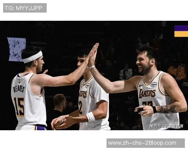 湖人对热火比赛实时比分更新及精彩瞬间回顾